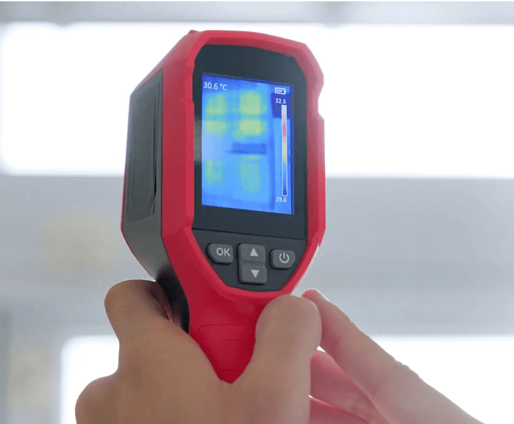 Water leak detection in buildings